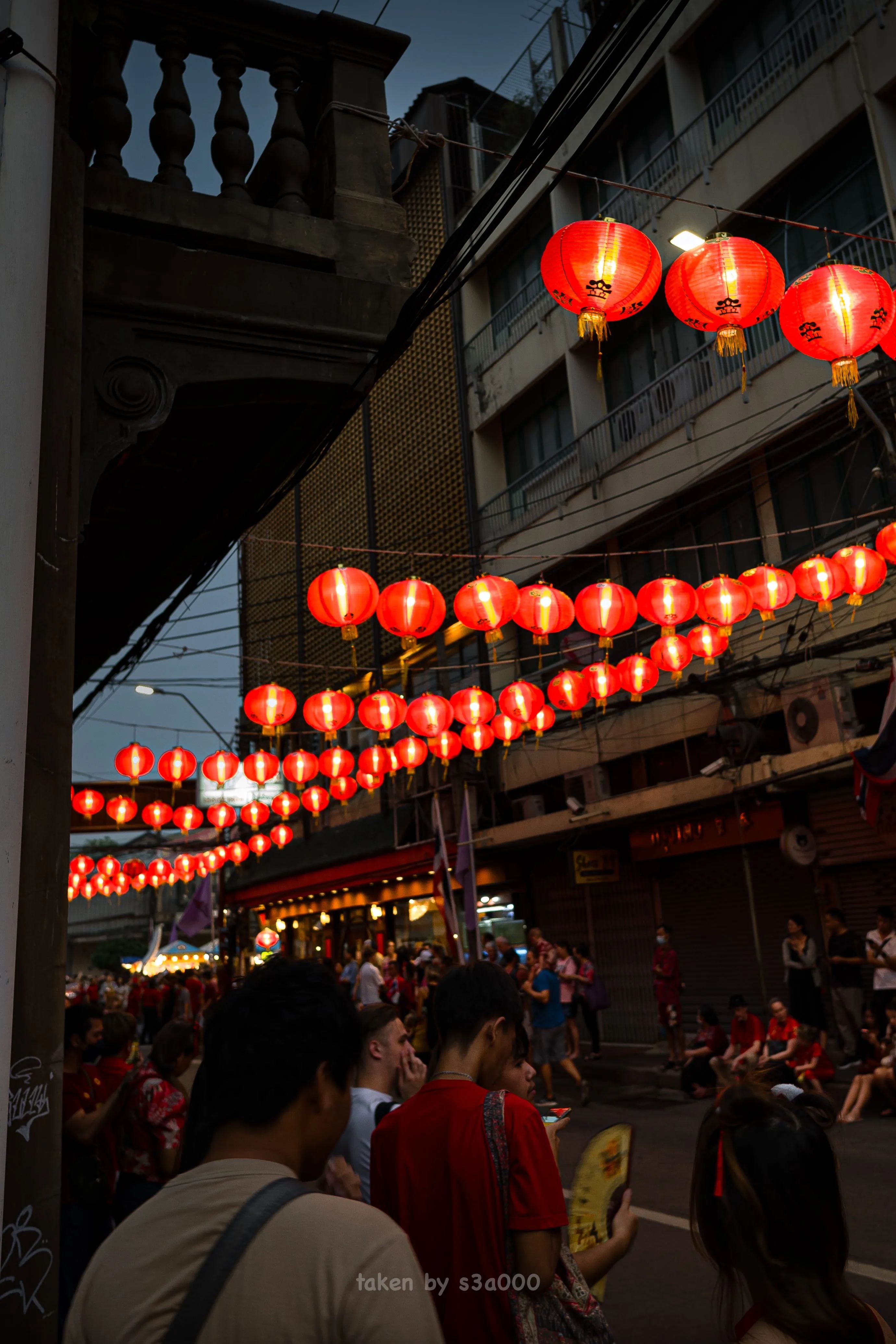 Red Latern and the Chinese New Year 2024 Festival at Yaowarat (photo by author)